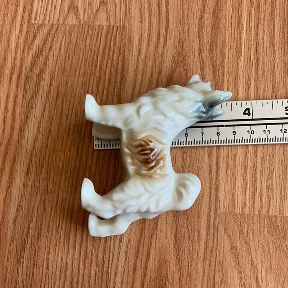 Vintage dog figurine excellent shape made in Japan. - Picture 7 of 7